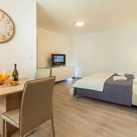 Apartmán Stylish In Croatia Near Beach *